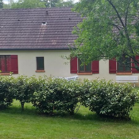 Villa La Griotterie Saint-Amand-en-Puisaye Exterior foto